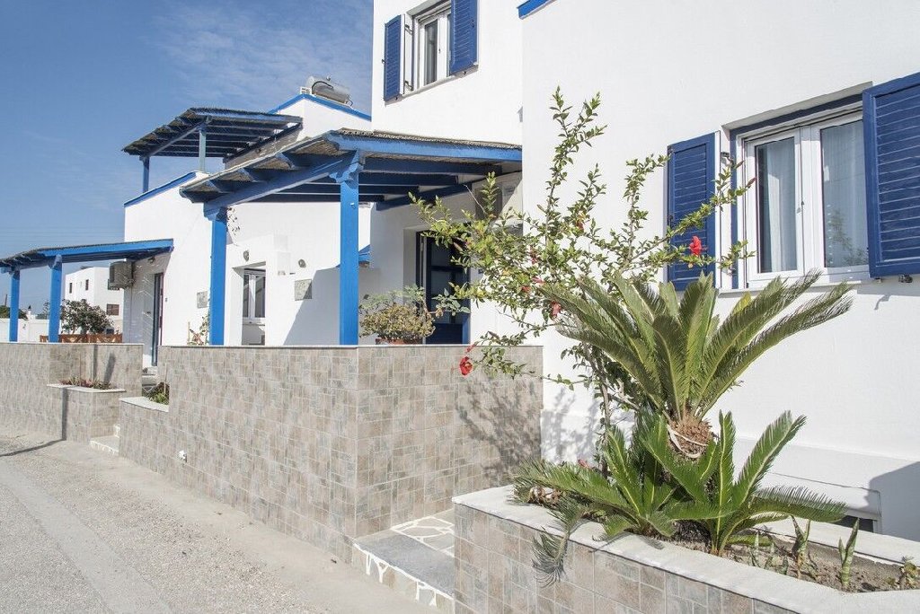 Heliovasilema Studio - Pollonia (Milos)