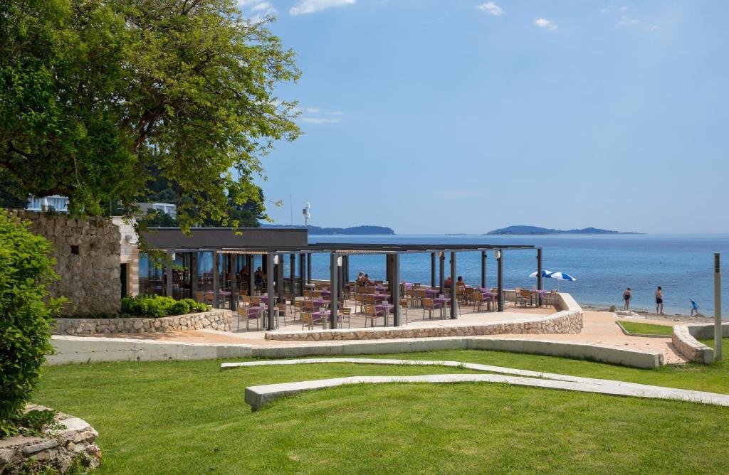 Mlini Hotel