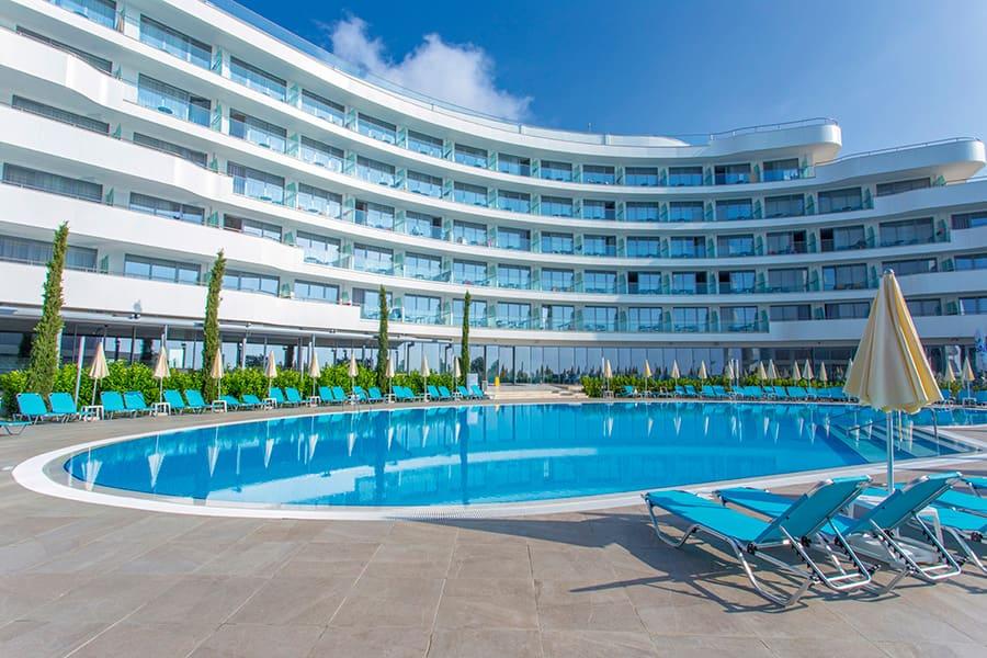 Astoria Golden Sands
